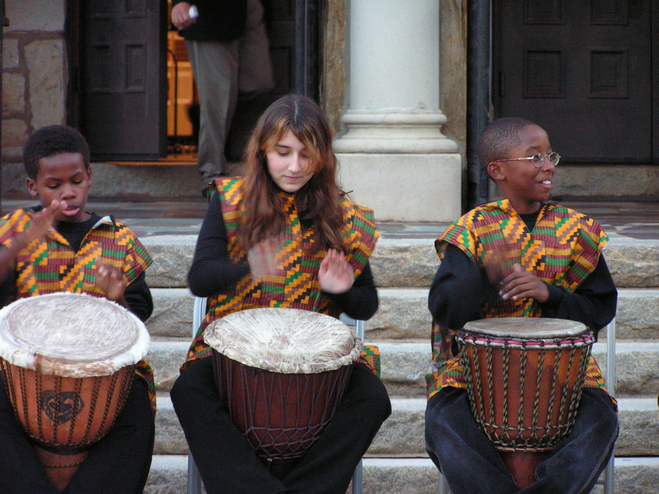 ./2006/African Drums/AfrdrumsPeaceBroughton210027.jpg